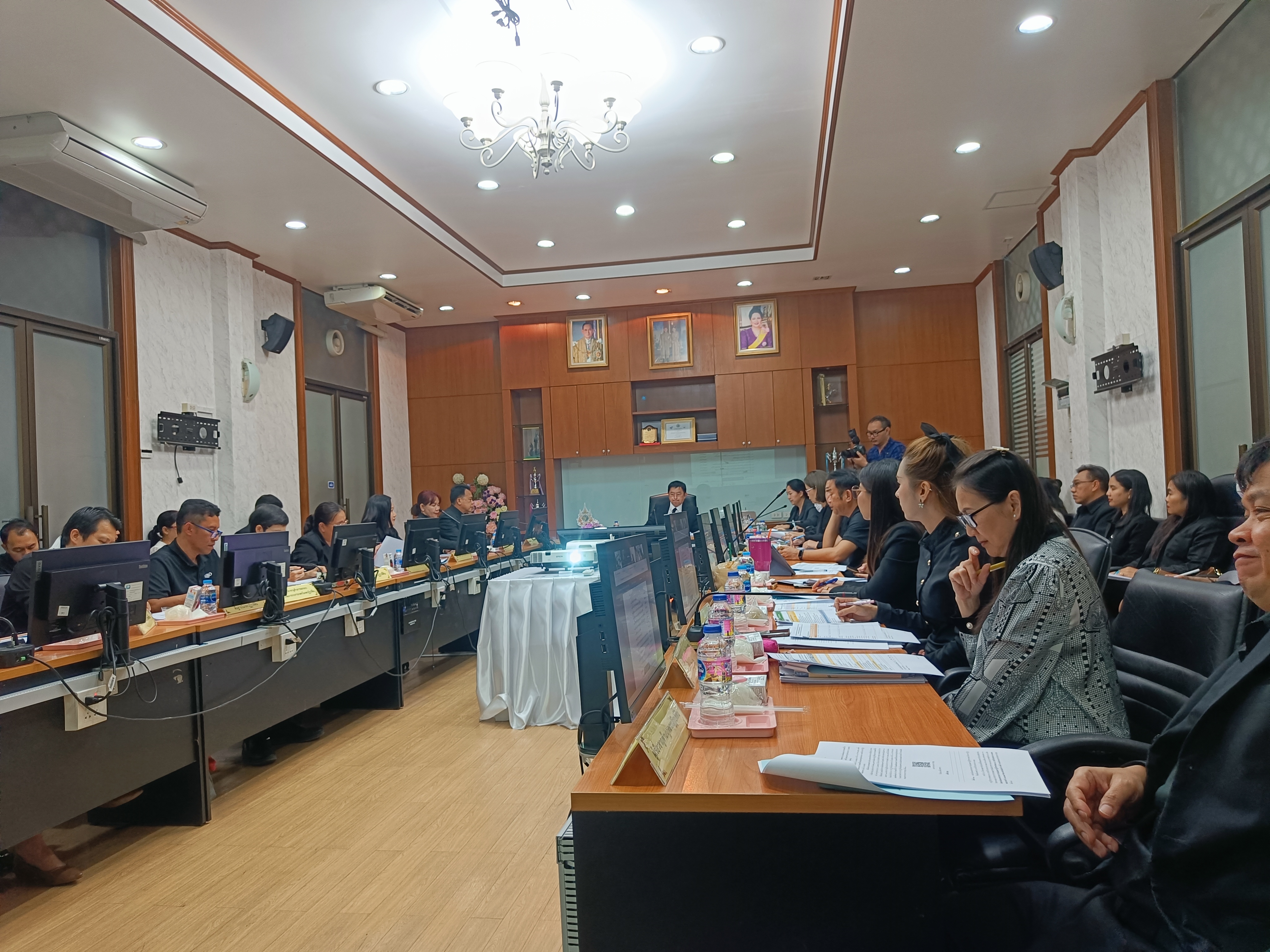 title - ประชุมคณะทำงานกำหนดตัวชี้วัด กำกับและติดตามผลการถ่ายทอดตัวชี้วัดระดับองค์กรสู่ระดับหน่วยงาน (Cascading) ของสำนักงานการปฏิรูปที่ดินเพื่อเกษตรกรรม (ส.ป.ก.) ครั้งที่ 1/2568 